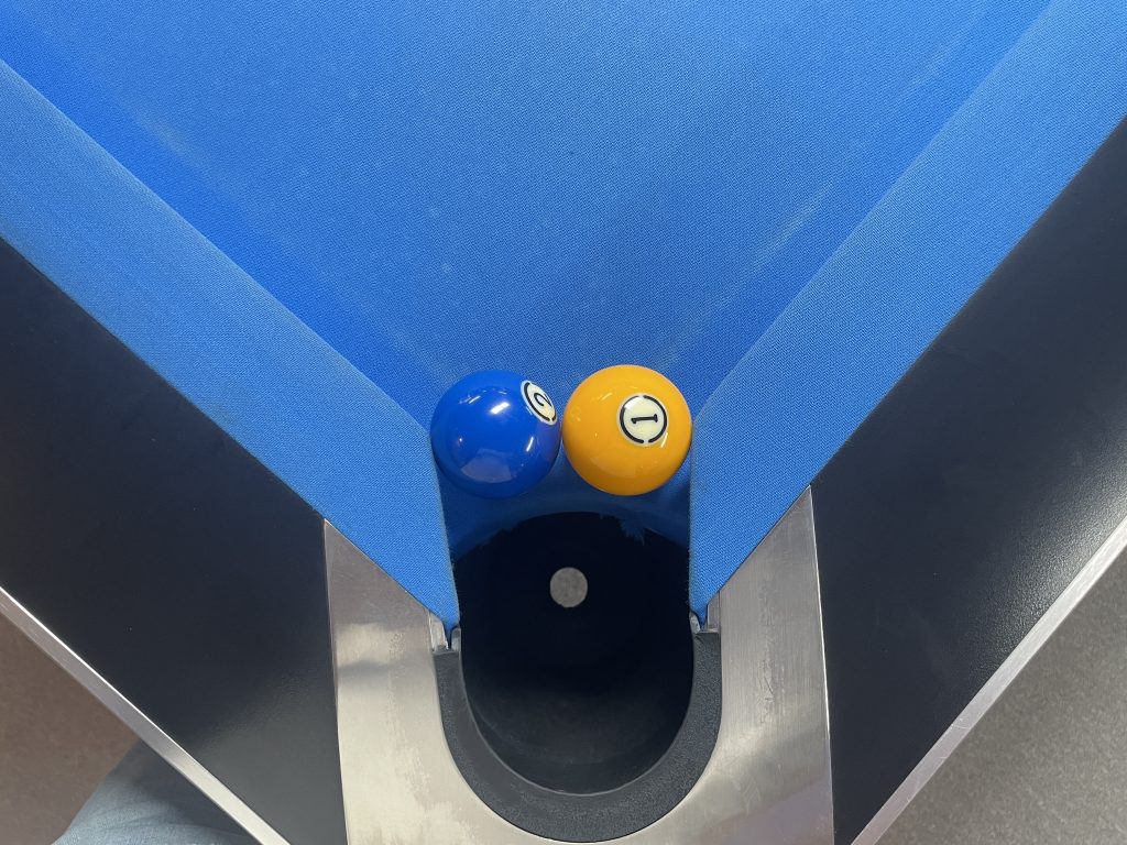 コーナーポケット